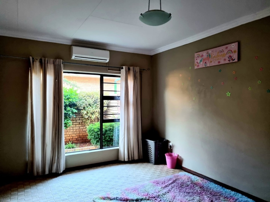 3 Bedroom Property for Sale in Hillcrest Northern Cape